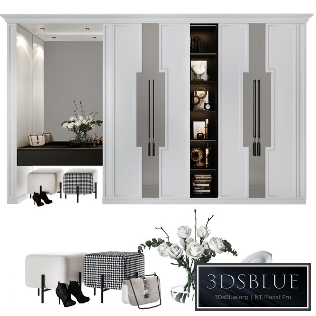 Composition in the hallway_62