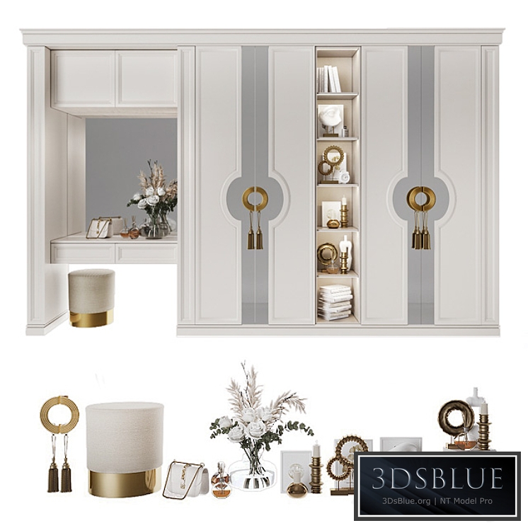 Composition in the hallway_92