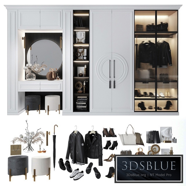 Composition in the hallway_98