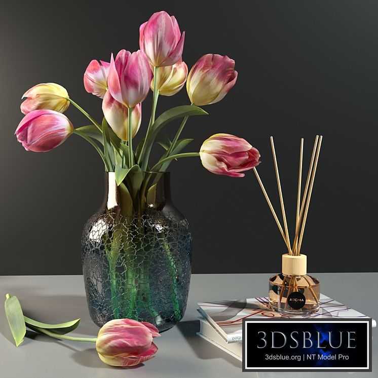 Decorative set with tulips