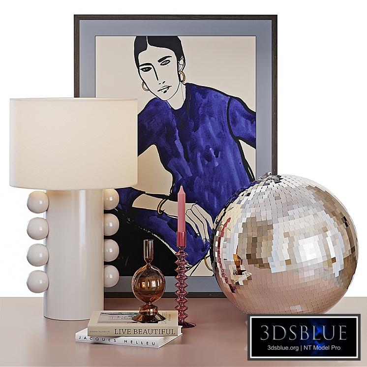 Decorative set with disco ball