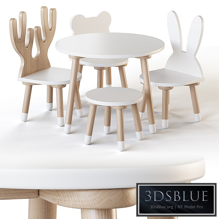 Smile Artwood table and chairs for nursery