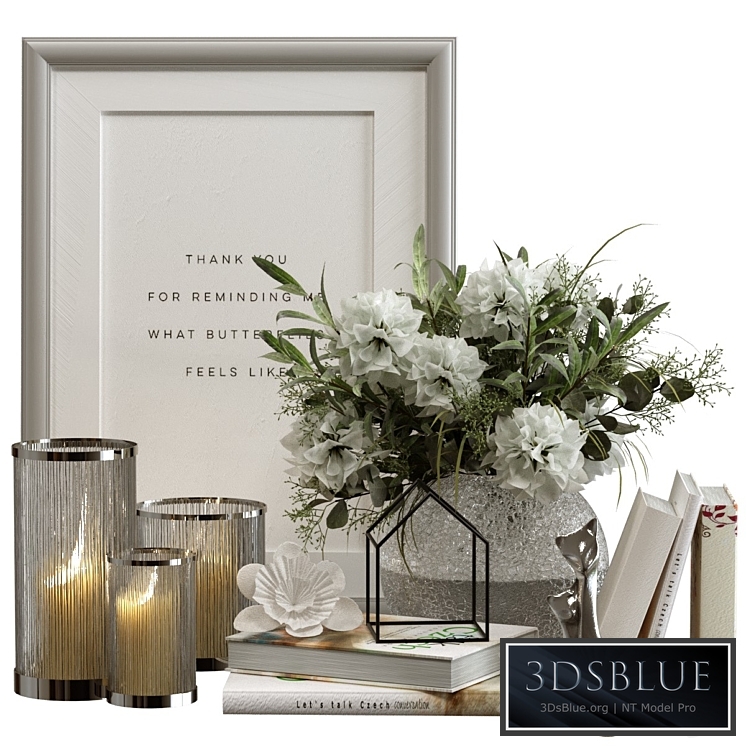 Decorative set with candles