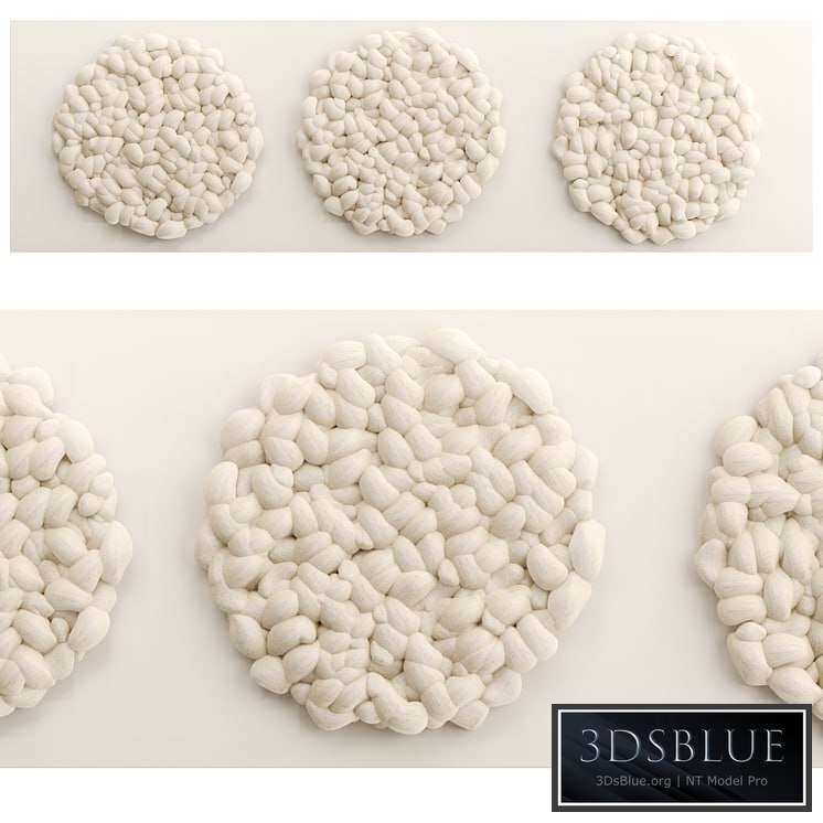 Panel with circles from Helen Loom