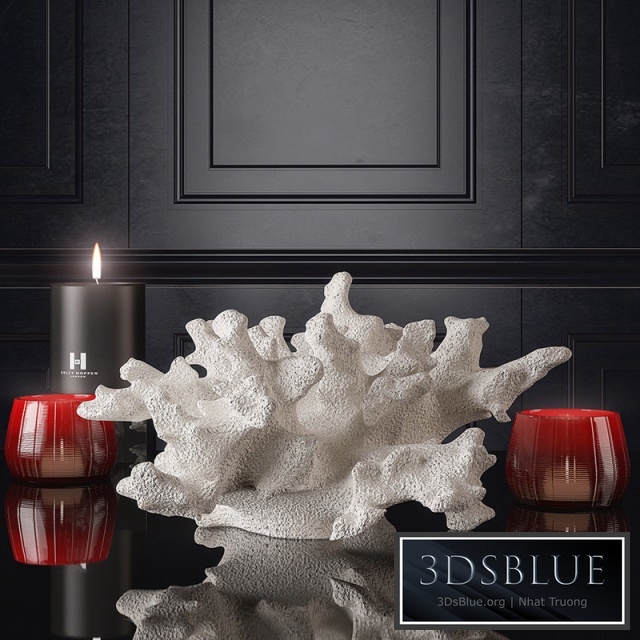 Decoration set by Kelly Hoppen